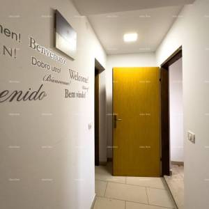 Prodaja renovirane kuće s pogledom na more, Medulin!