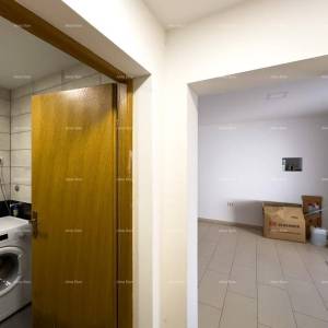 Prodaja renovirane kuće s pogledom na more, Medulin!