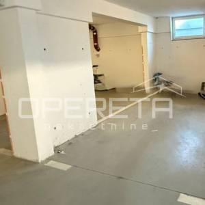 Prodaja, Stan, Centar, TRNOVEČKA, 3s, 63m2