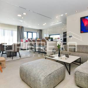 Prodaja, Stan, Mikulići, Kvaternikova, 3s, 187m2