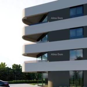 Prodaja - stan s pogledom na more i dva parkirna mjesta, Tar!