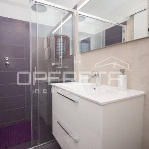 Prodaja, Stan, Vis, Dubrovačka, Garsonjera, 28m2