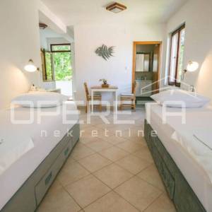 Prodaja, Stan, Vis, Dubrovačka, Garsonjera, 28m2