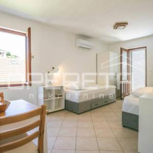 Prodaja, Stan, Vis, Dubrovačka, Garsonjera, 28m2