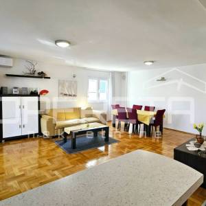 Prodaja, Stan, Zadar-Centar, Borik, 4s, 98m2