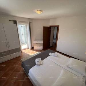 Prodaja stana na vrhunskoj lokaciji, Medulin! Pošesi, naselje na samoj obali mora.