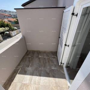 Prodaja stana na vrhunskoj lokaciji, Medulin! Pošesi, naselje na samoj obali mora.