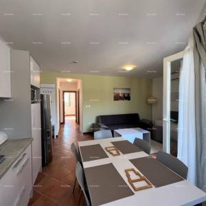 Prodaja stana na vrhunskoj lokaciji, Medulin! Pošesi, naselje na samoj obali mora.