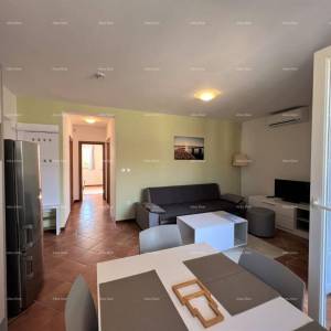 Prodaja stana na vrhunskoj lokaciji, Medulin! Pošesi, naselje na samoj obali mora.