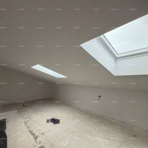 Prodaja stanova u izgradnji, Valbandon! Doetažni stan. Blizina plaža.