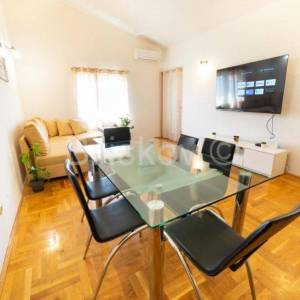 Prodaja, trosoban stan 71m2, Kaštel Štafilić