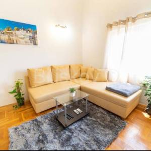 Prodaja, trosoban stan 71m2, Kaštel Štafilić