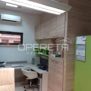 POSLOVNI PROSTOR PRODAJA, KARLOVAC, ŠULEKOVA 38m2