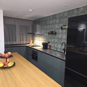 Prodaja: Zagreb-Prečko, novoređen 2.5-sobni stan na odličnoj lokaciji