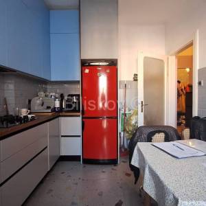 Prodaja,Donji Grad,stan ukupne površine 90m2,na trećem katu