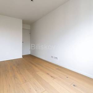 Prodaja,Ilica,trosoban stan površine 69 m2 na 4. katu zgrade s liftom