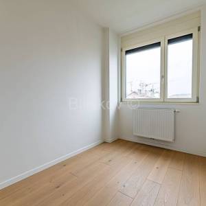 Prodaja,Ilica,trosoban stan površine 69 m2 na 4. katu zgrade s liftom