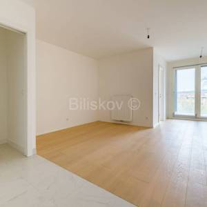 Prodaja,Ilica,trosoban stan površine 69 m2 na 4. katu zgrade s liftom