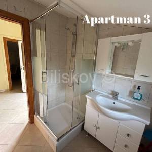 Prodaja,kuća u blizini plaže s bazenom,Pirovac