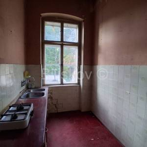 Prodaja,Nova Ves, dvosoban stan površine 70 m2 na 1.katu zgrade 