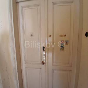 Prodaja,Nova Ves, dvosoban stan površine 70 m2 na 1.katu zgrade 