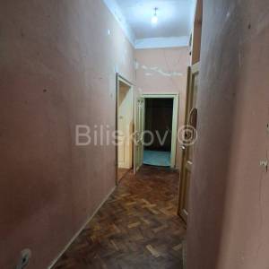 Prodaja,Nova Ves, dvosoban stan površine 70 m2 na 1.katu zgrade 