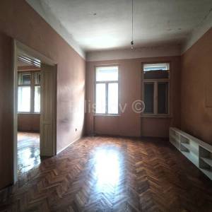 Prodaja,Nova Ves, dvosoban stan površine 70 m2 na 1.katu zgrade 