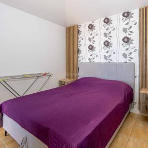 Prodaja,opremljena apartmanska kuća s pogledom na more