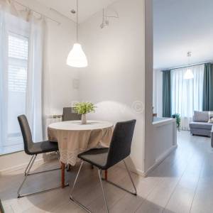 Prodaja, Pantovčak dvoetažni dvosobni stan