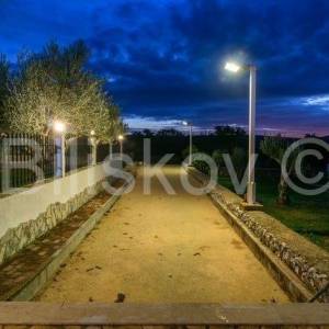 Prodaja,Prostrana kuća s bazenom i saunom kod Šibenika