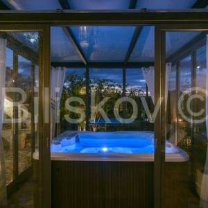 Prodaja,Prostrana kuća s bazenom i saunom kod Šibenika