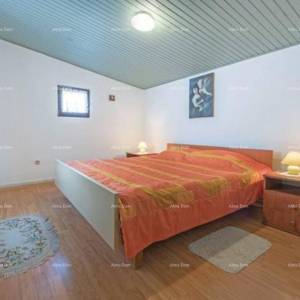 Prodaje se kuća, Medulin