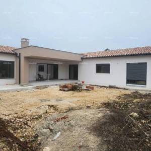 Prodaje se kuća, okolica Raša