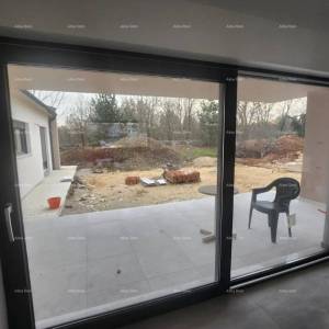 Prodaje se kuća, okolica Raša