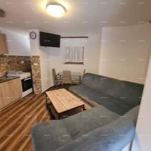 Prodaje se kuća s dva stana – Fažana