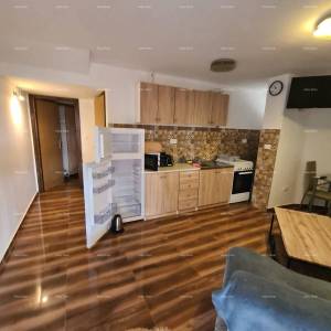 Prodaje se kuća s dva stana – Fažana