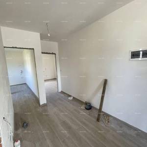 Prodaje se kuća sa tri stana, u Medulinu