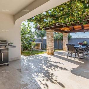 Prodaje se kuća u Medulinu