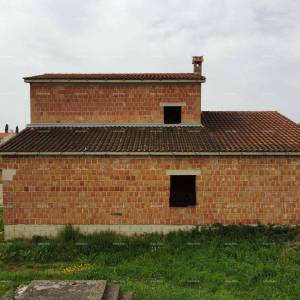 Prodaje se kuća u Puli