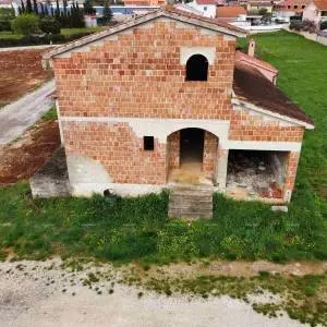 Prodaje se kuća u Puli