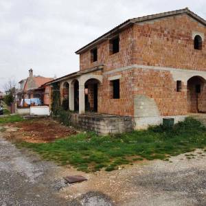 Prodaje se kuća u Puli