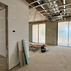 Prodaje se moderna vila u Rovinju