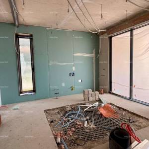 Prodaje se moderna vila u Rovinju