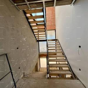 Prodaje se moderna vila u Rovinju