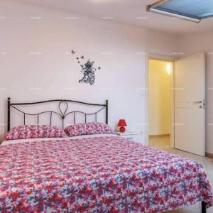 Prodaje se prekrasna vila sa bazenom u Vodnjanu