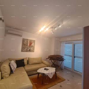 Prodaje se šarmantan stan 60 m²,  Duga Uvala, pogled na more