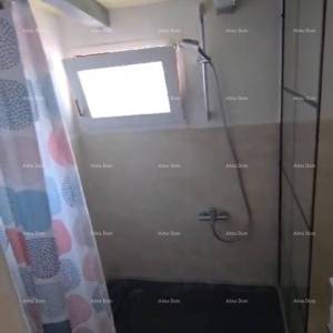 Prodaje se stan 83 m² – Pula, centar