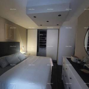 Prodaje se stan 90m2 sa konobom i vrtom, Novigrad