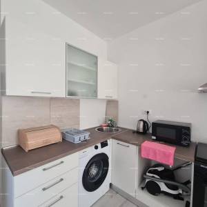 Prodaje se stan s dva apartmana – Pula