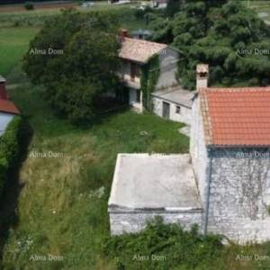 Prodaje se stara kamena kuca s zemljistem Barban idealno za kucu za odmor